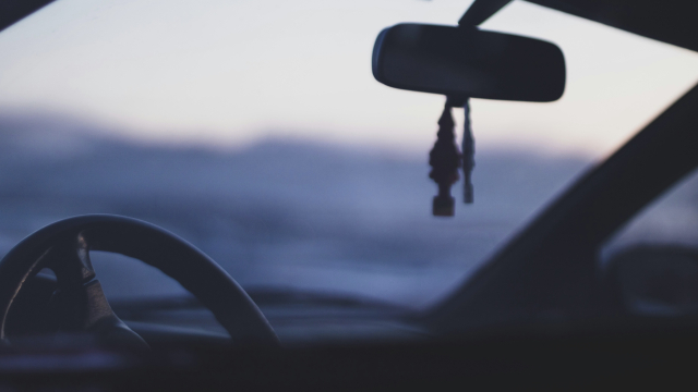 car_windscreen_wheel_mirror_unsplash